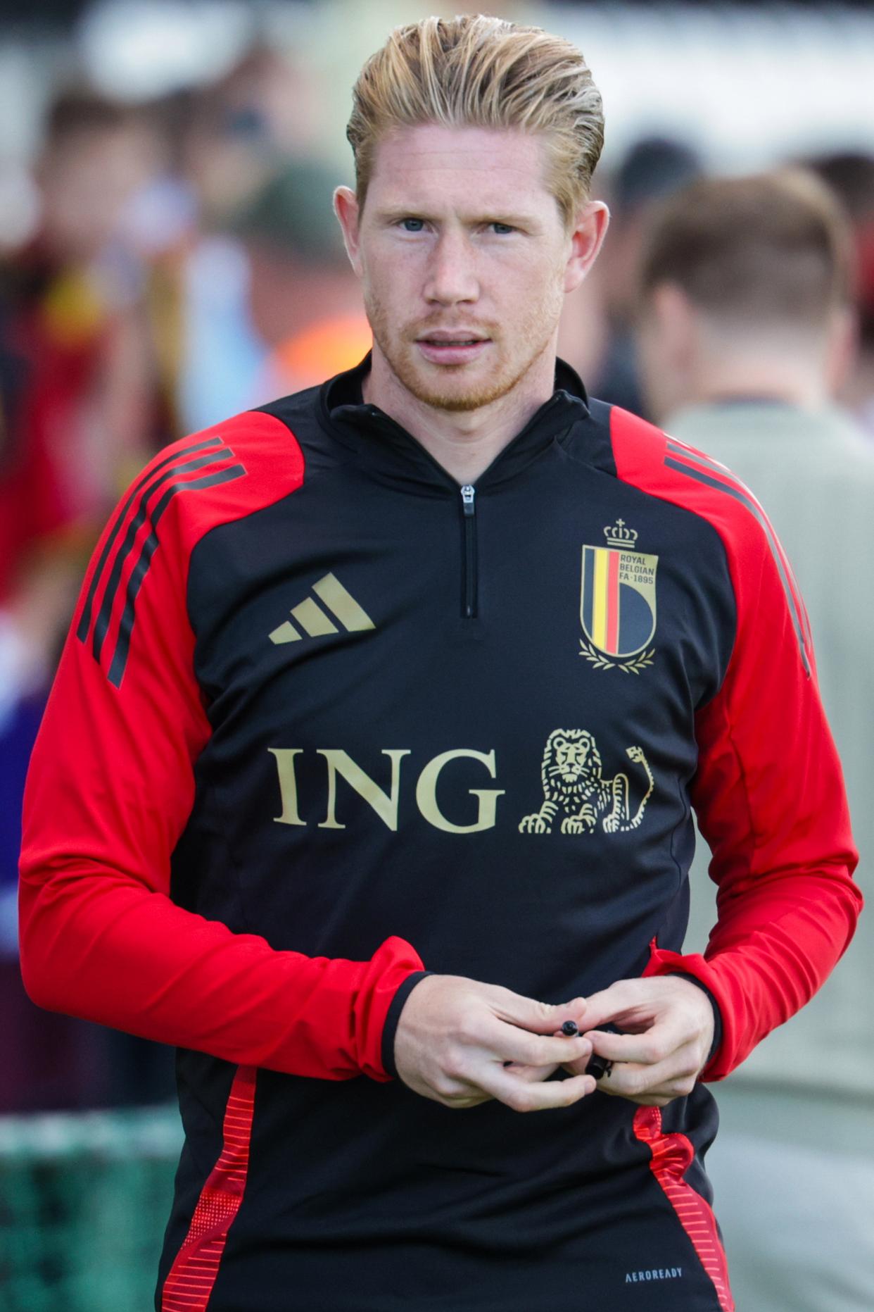 ayx-关于赛前体能课后；比利亚雷亚尔复出首秀备战足总杯；悬念犹存；赛季目标并未改变的信息